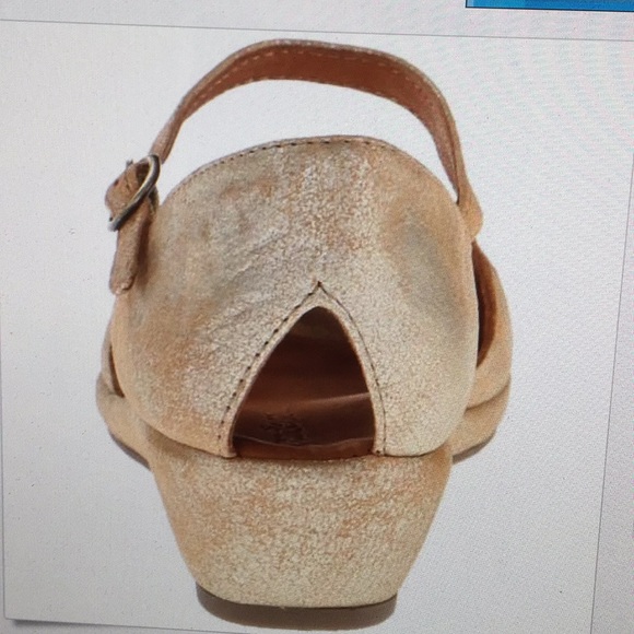 Gentle Souls by Kenneth Cole Sandals - Picture 3 of 8